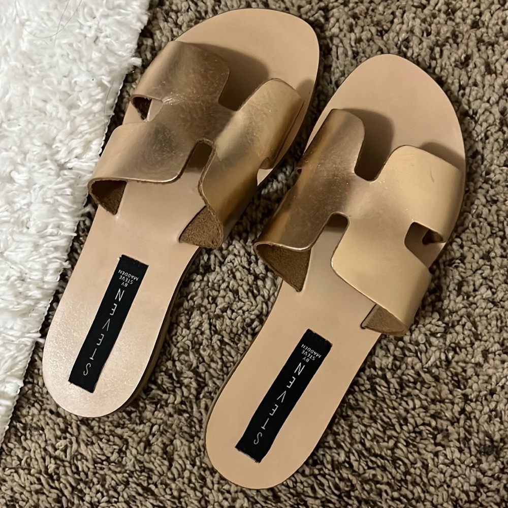 Rose gold Greece sandals